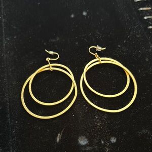 Chic Gold Double Hoop Earrings